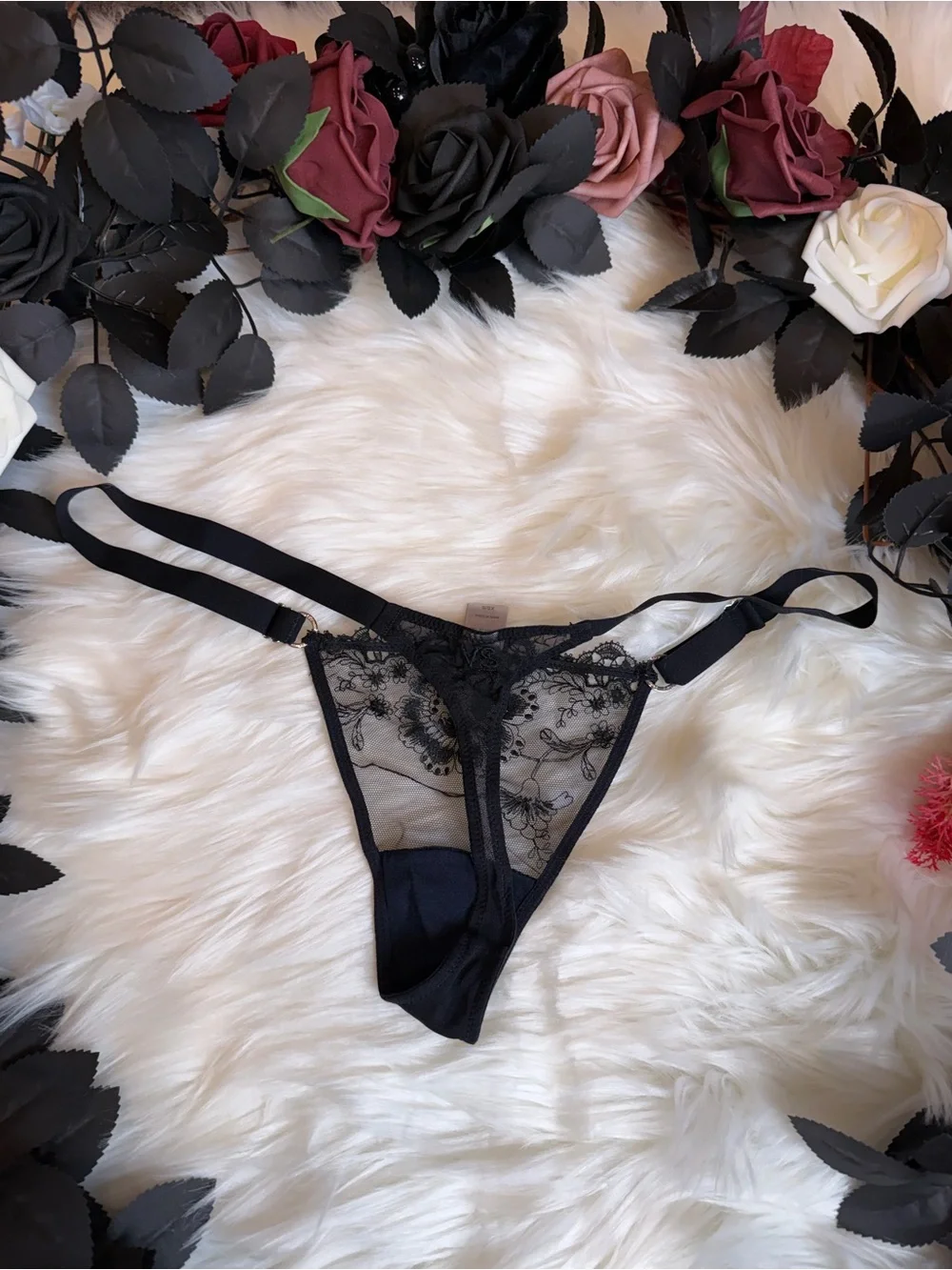 Victoria’s Secret Black Sheer Lace Strappy Thong XS Sexy Lingerie NWOT - Picture 3 of 3